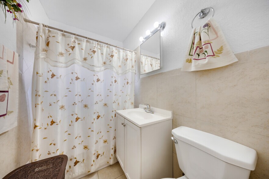 More Photos Of 4831 W Flagler St, Coral Gables Apartments For Sale