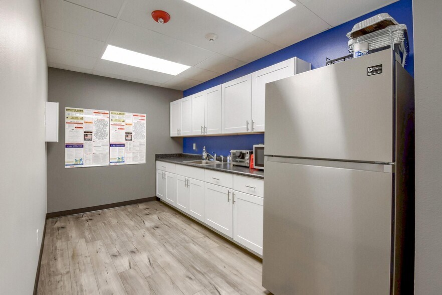 More Photos Of 19316 Goddard Ranch Ct, Morrison Office For Sale