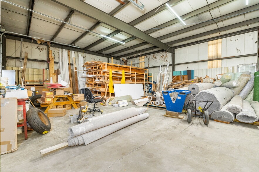 More Photos Of 728 N Main St, Emporia Auto Repair For Sale