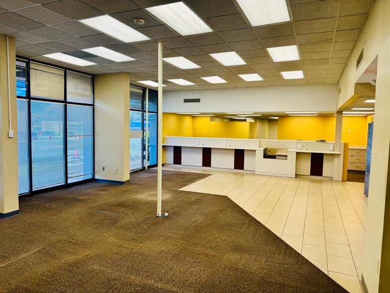 More Photos Of 1025 Highway 17 S, North Myrtle Beach Office For Sale