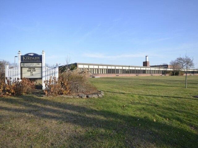 More Photos Of 339 Snedecor Ave, West Islip Medical For Lease