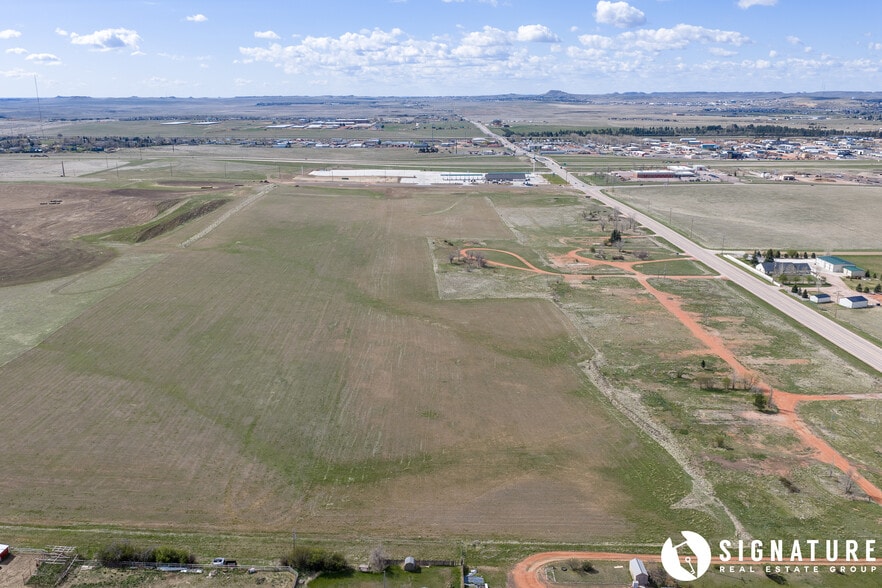 More Photos Of 400 N Garner Lake Rd, Gillette Land For Sale