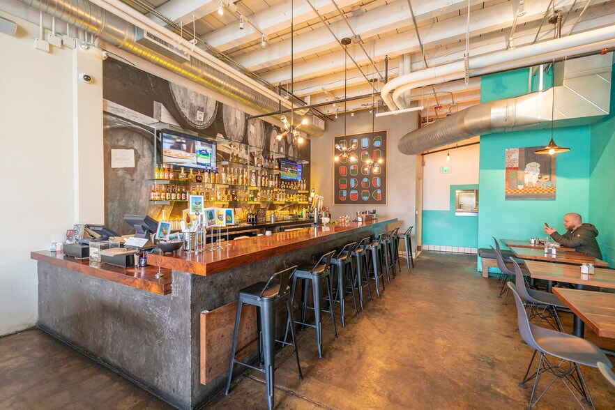 More Photos Of 1050 20th St, Sacramento Office For Lease