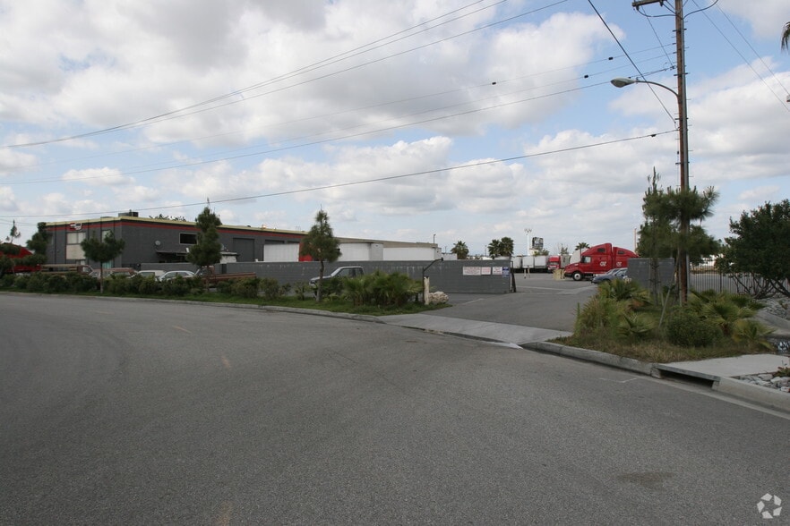 More Photos Of 14683 Industry Cir, La Mirada Contractor Storage Yard For Lease
