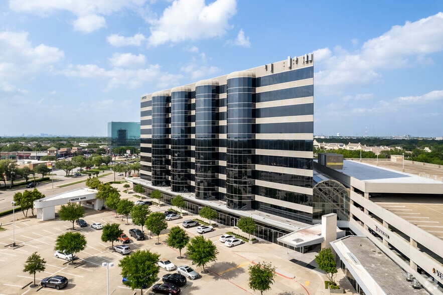 More Photos Of 17950 Preston Rd, Dallas Office For Lease