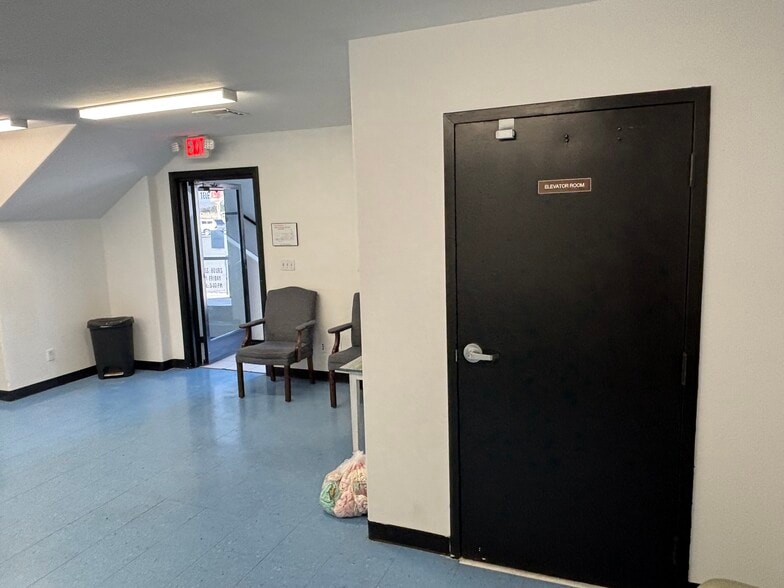 More Photos Of 1306 E Calvada Blvd, Pahrump Office Residential For Sale