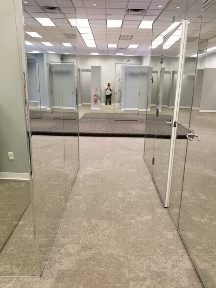 More Photos Of 4301 Pecanland Mall Dr, Monroe Freestanding For Lease