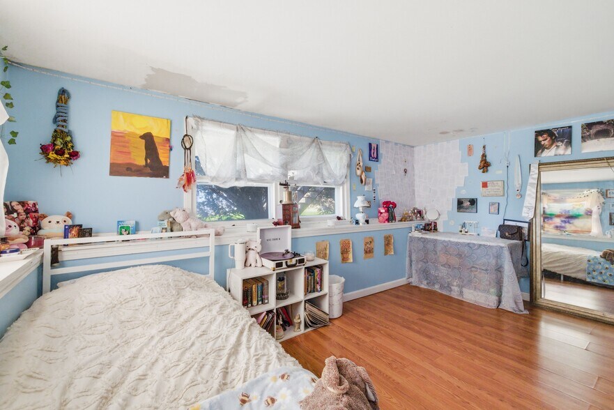 More Photos Of 518 Province Rd, Gilmanton General Retail For Sale