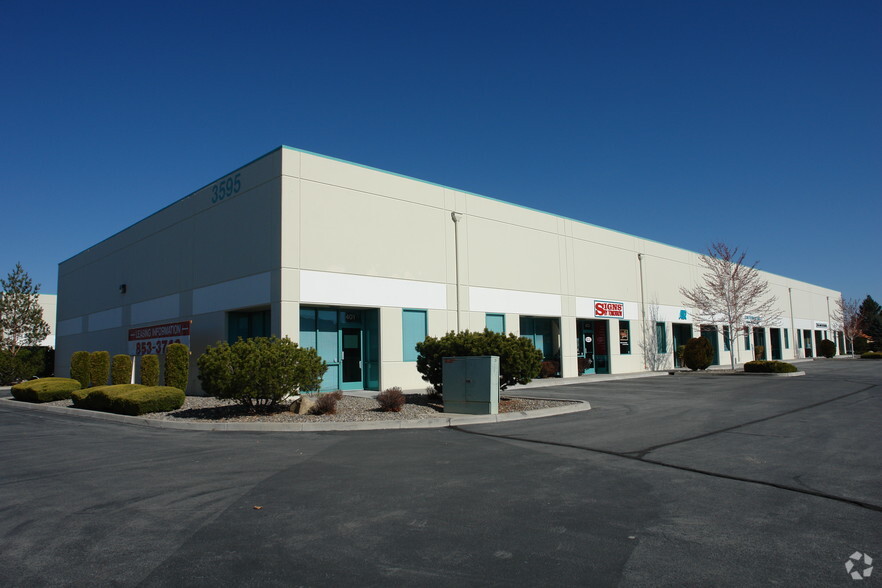 Primary Photo Of 3595 Airway Dr, Reno Showroom For Lease