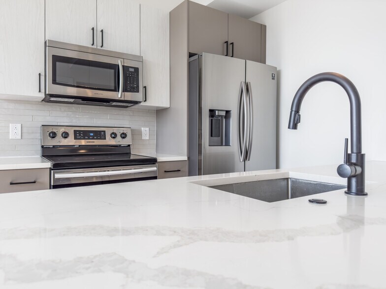 More Photos Of 1723 Ridge Ave, Philadelphia Apartments For Sale