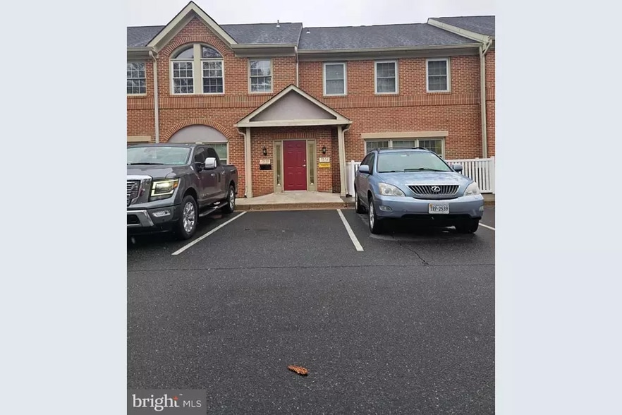 More Photos Of 7500-7516 Diplomat Dr, Manassas Office For Lease