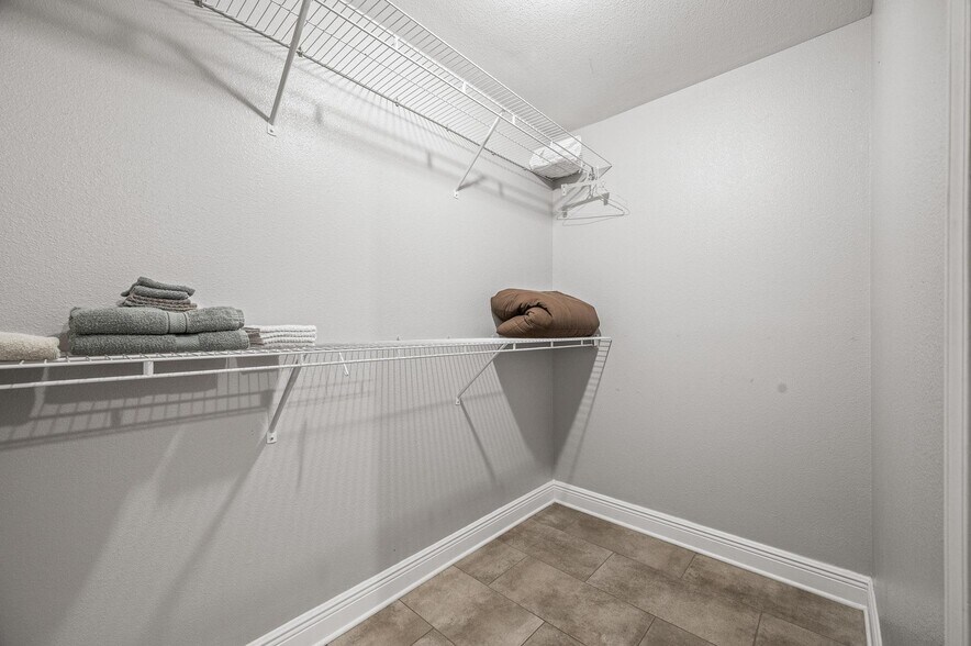 More Photos Of 9225 N Palafox St, Pensacola Office Residential For Sale