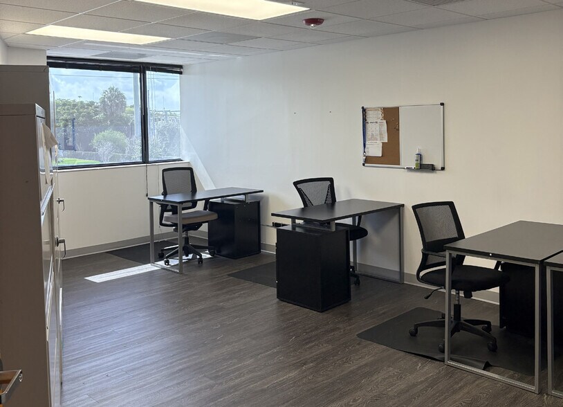 More Photos Of 14645 NW 77th Ave, Miami Lakes Office For Lease