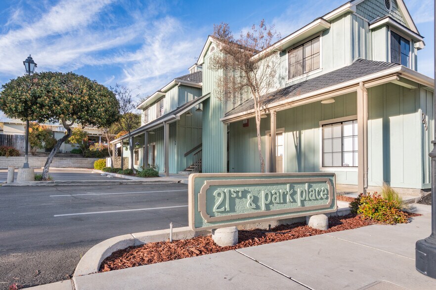 Primary Photo Of 741 21st St, Paso Robles Medical For Sale