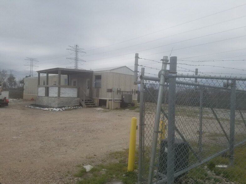 Primary Photo Of 23218 W Highway 6, Alvin Land For Lease