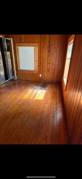 More Photos Of 1011 S Palm Ave, Palatka Office For Sale