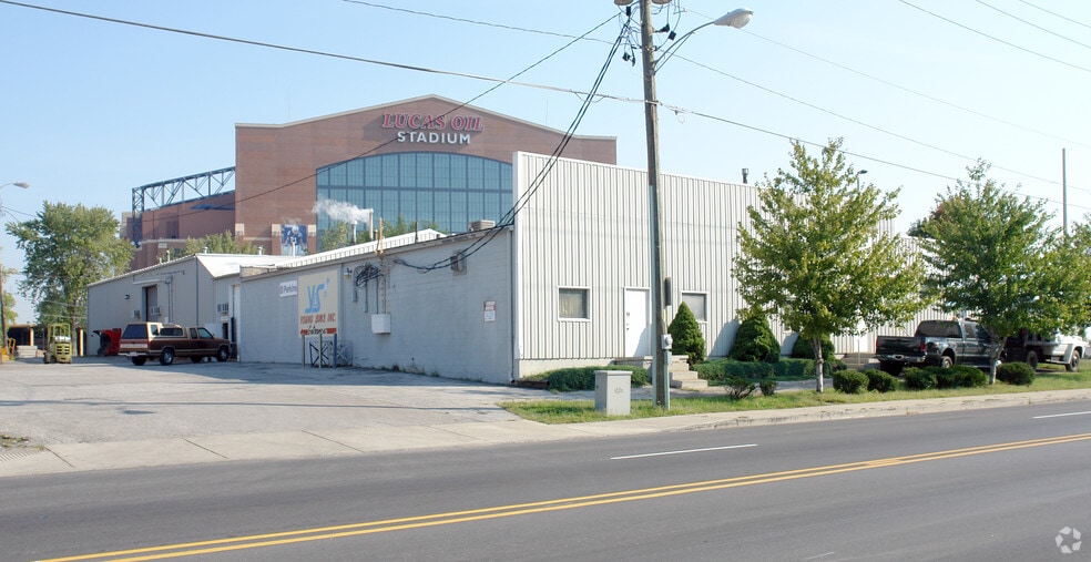 More Photos Of 412 W McCarty St, Indianapolis Industrial For Sale