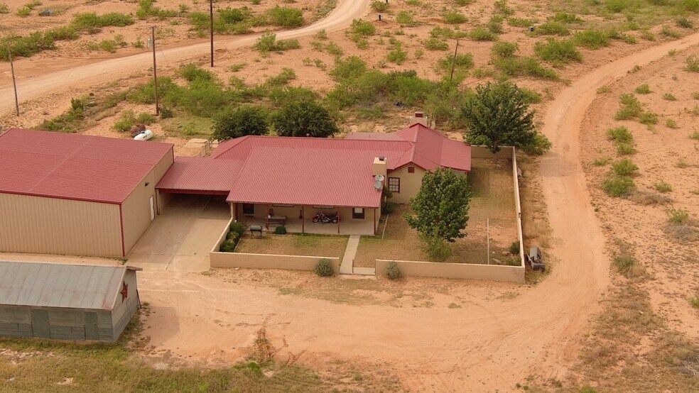 More Photos Of 9300 W County Road 60, Midland Flex For Sale