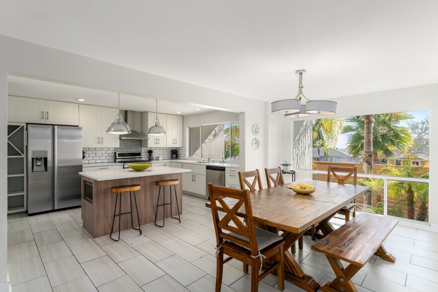 More Photos Of 1920 Beryl St, San Diego Specialty For Sale