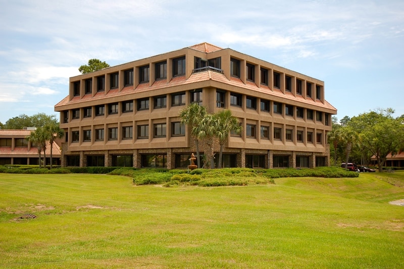 More Photos Of 23B Shelter Cove Ln, Hilton Head Island Office For Lease