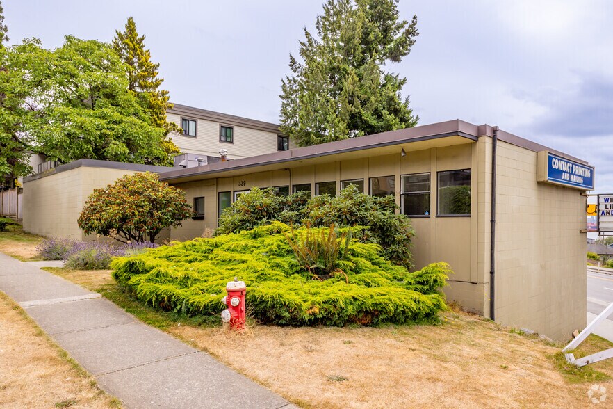 More Photos Of 339 2nd St W, North Vancouver Warehouse For Sale