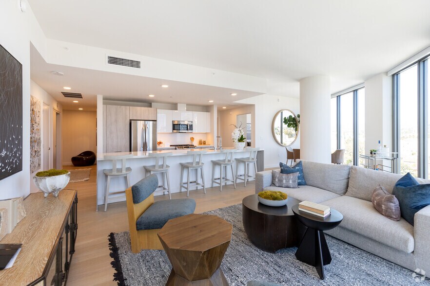 More Photos Of 2801 Sunset Pl, Los Angeles Apartments For Lease