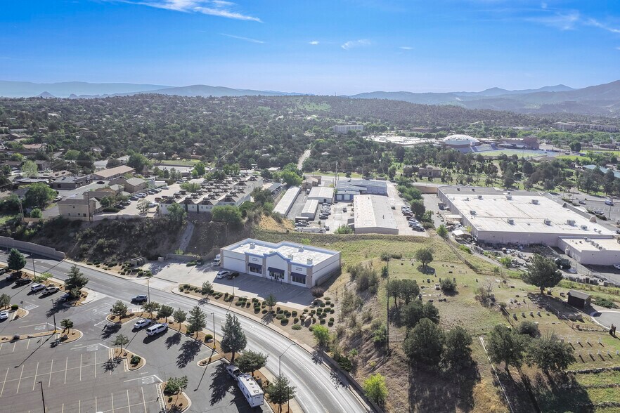 More Photos Of 1219 Gail Gardner Way, Prescott Freestanding For Lease