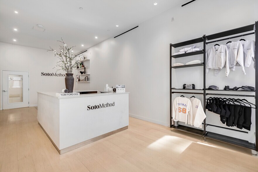 More Photos Of 68 Thomas St, New York Apartments For Sale