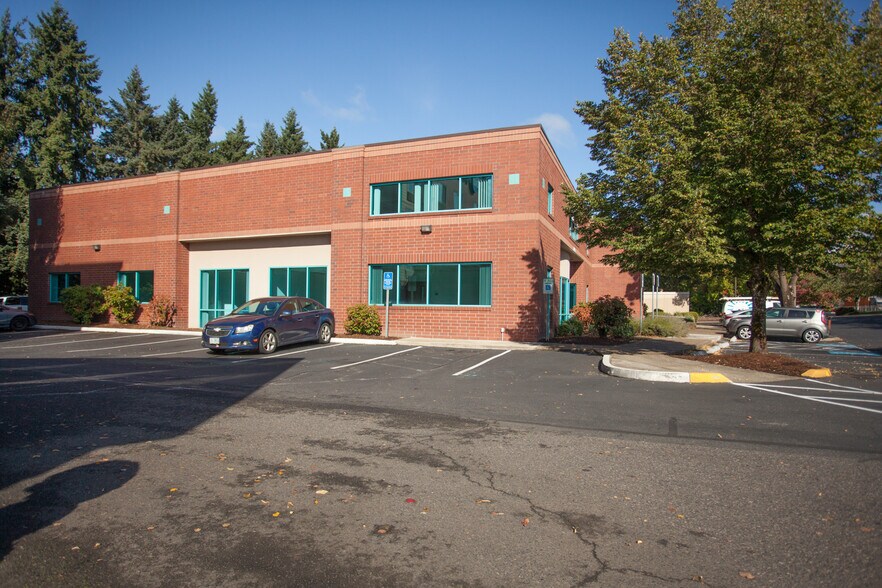 More Photos Of 29755-29757 SW Boones Ferry Rd, Wilsonville Office For Sale