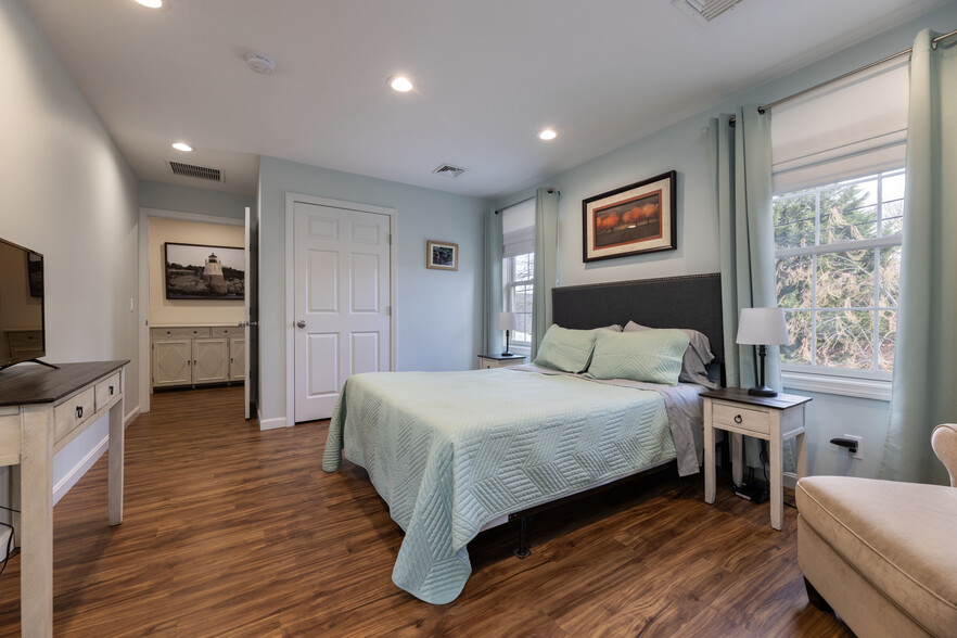 More Photos Of 14 Clinton Ave, Jamestown Apartments For Sale