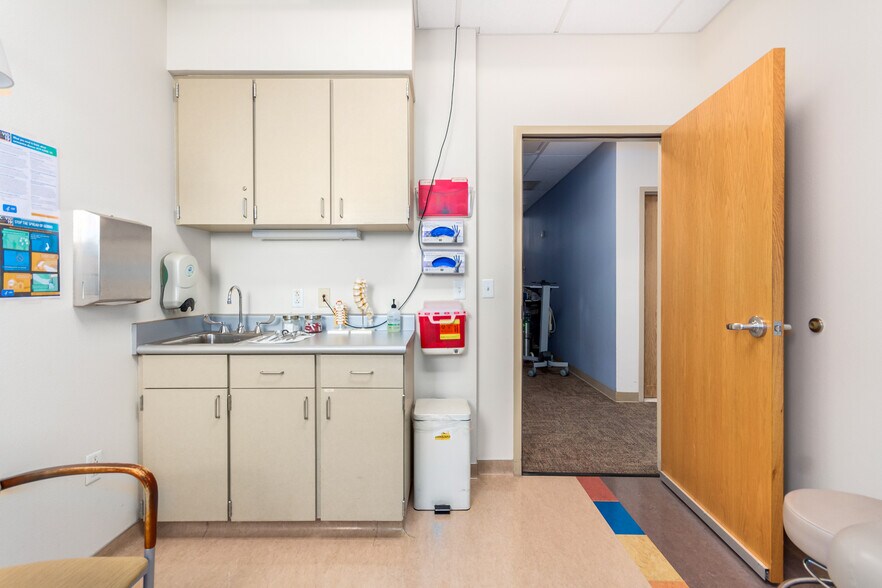 More Photos Of 3090 N 3rd Ave, Phoenix Medical For Sale