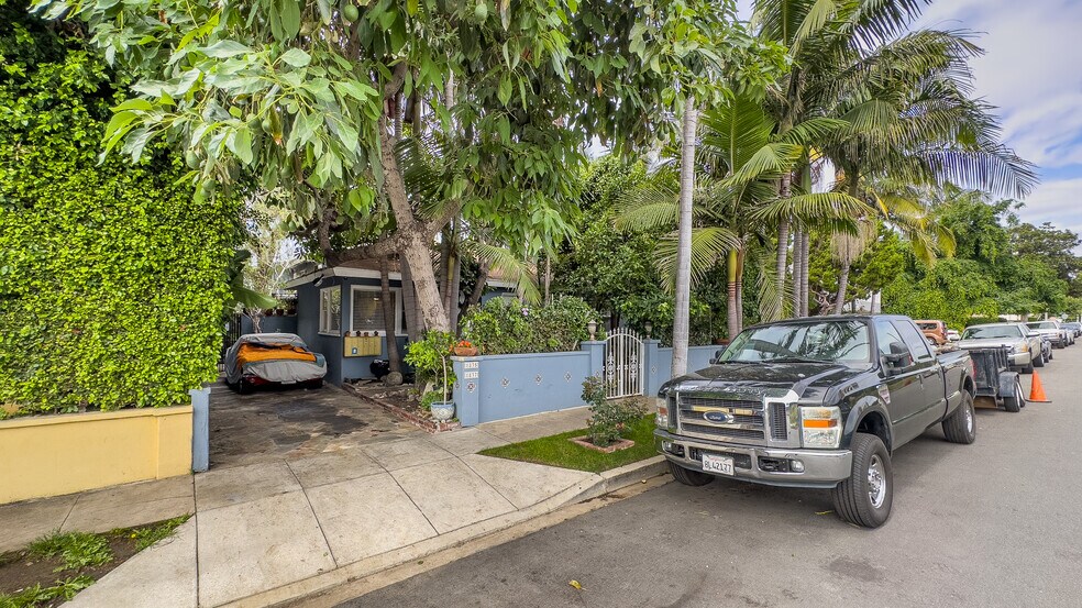 More Photos Of 1837 Beloit Ave, Los Angeles Apartments For Sale