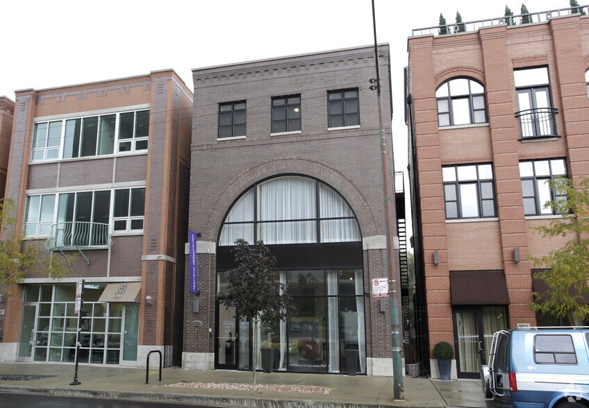 Primary Photo Of 1009 W Fulton Market, Chicago Storefront Retail Office For Sale