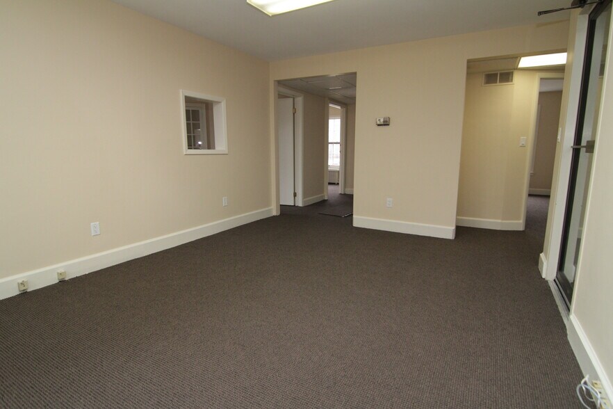 More Photos Of 1231 Delaware Ave, Buffalo Office For Lease