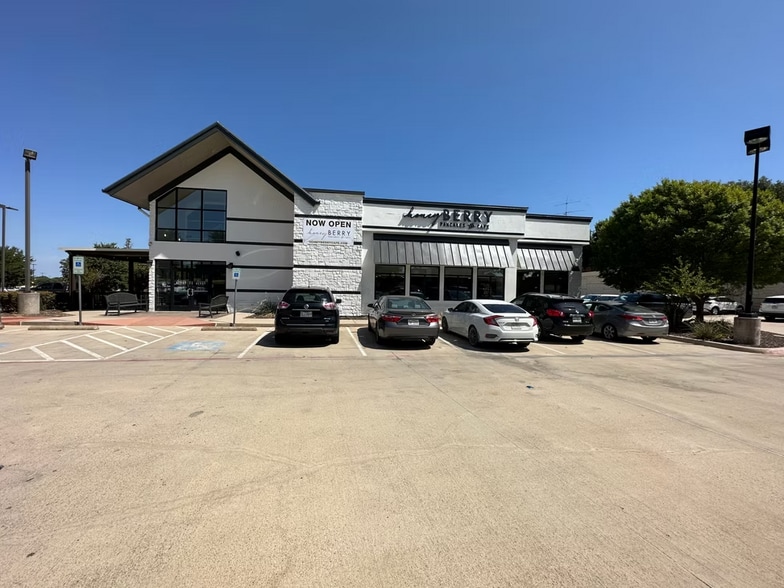 Primary Photo Of 3020 Justin Rd, Highland Village Restaurant For Sale