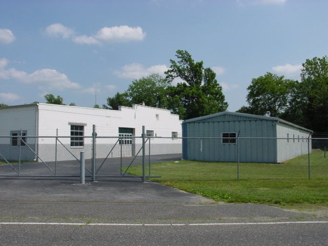 More Photos Of 570 Broadlawn Ter, Vineland Manufacturing For Sale