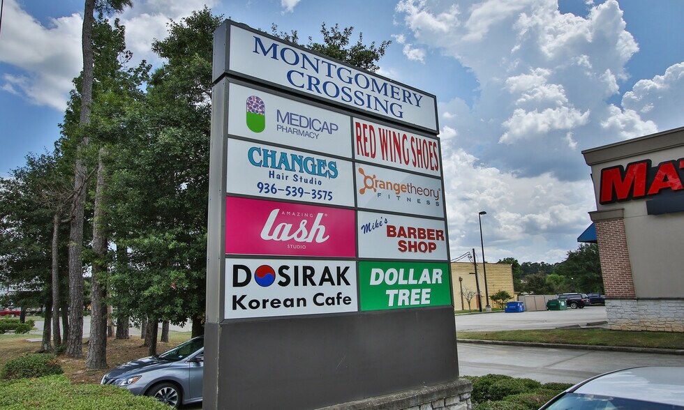 More Photos Of 2105-2129 W Davis St, Conroe Unknown For Lease