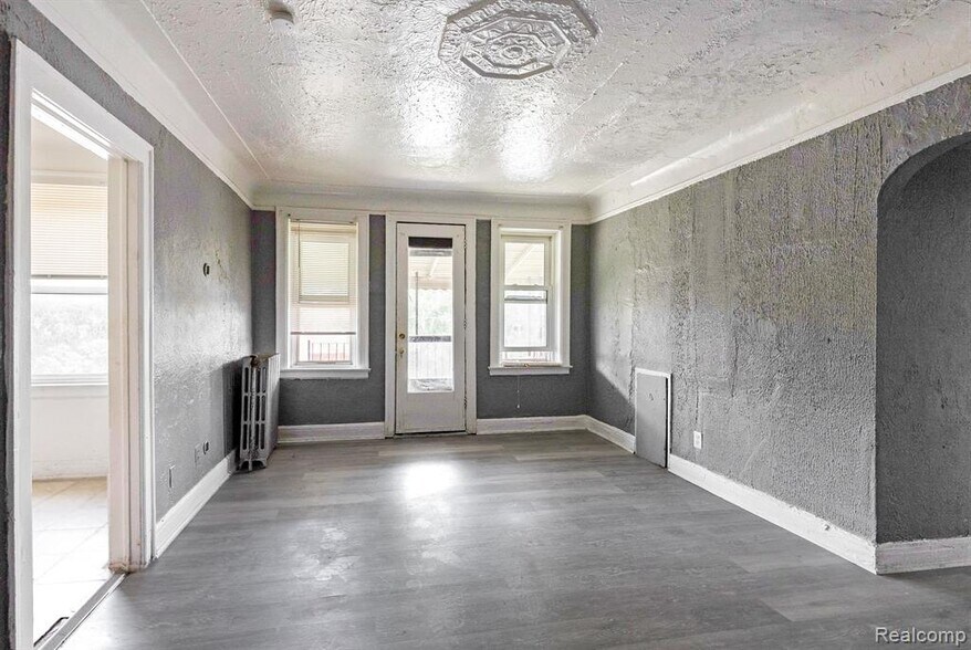 More Photos Of 13535 La Salle Blvd, Detroit Multifamily For Sale