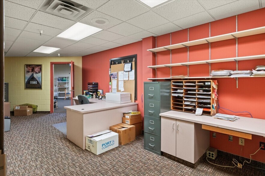 More Photos Of 1230 N Main St, Viroqua Freestanding For Sale