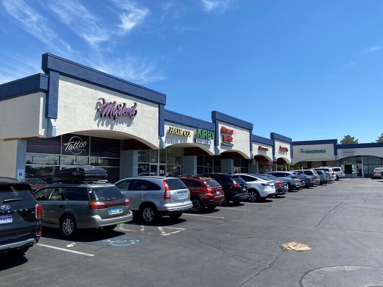 More Photos Of 901-971 W Moana Ln, Reno Unknown For Lease