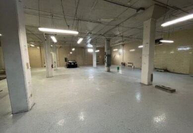 More Photos Of 1011 W Madison Ave, South Milwaukee Flex For Sale