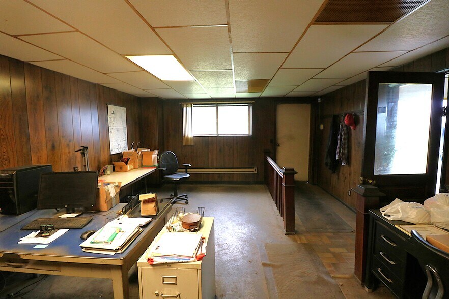 More Photos Of 116 US 224 W, Greenwich Industrial For Sale