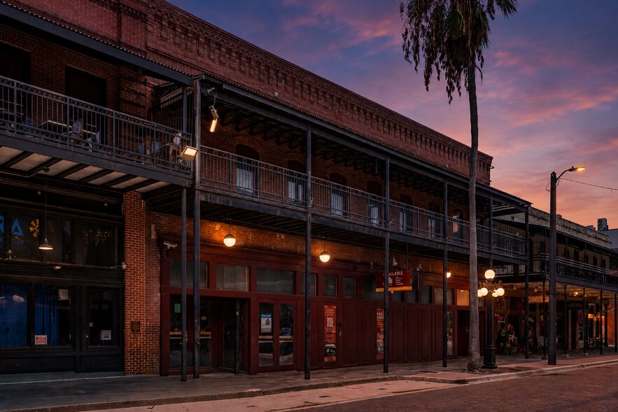 Primary Photo Of 1609 7th Ave, Ybor City Bar For Lease