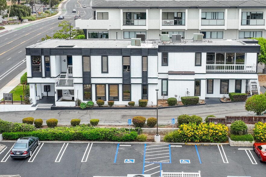 More Photos Of 1241 Carlsbad Village Dr, Carlsbad Medical For Sale