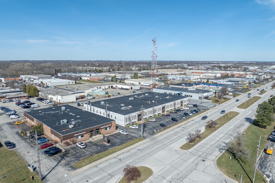 More Photos Of 3505-3535 N 124th St, Brookfield Light Distribution For Sale