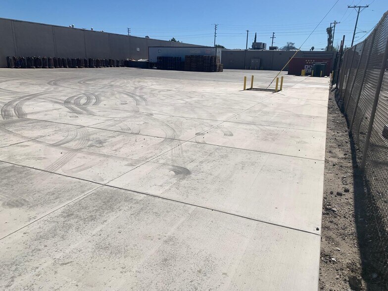 More Photos Of 1096 W Rialto Ave, San Bernardino Warehouse For Lease