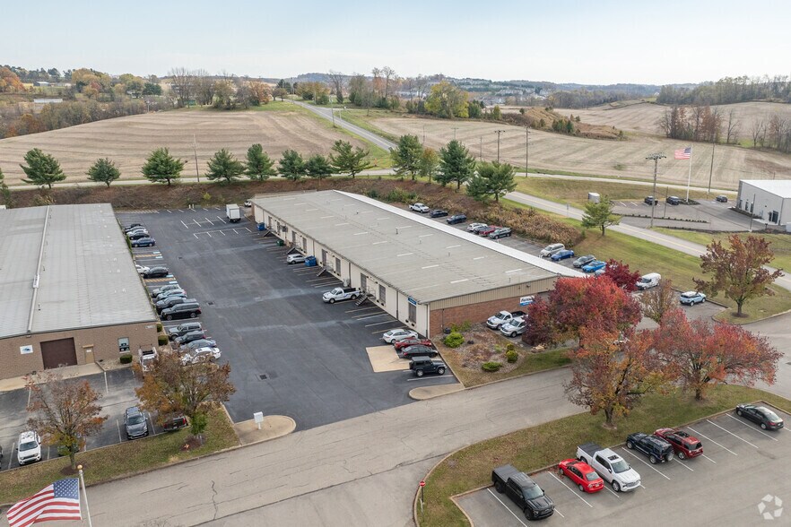 More Photos Of 1002-1016 Corporate Ln, Export Light Distribution For Lease