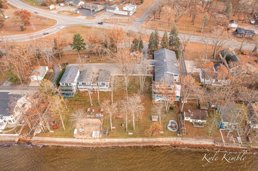More Photos Of 104 W Houghton Lake Dr, Prudenville Hotel For Sale