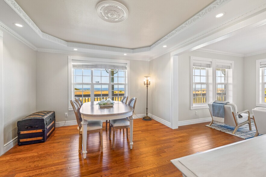 More Photos Of 19351 Del Mar Dr, Fort Bragg Specialty For Sale