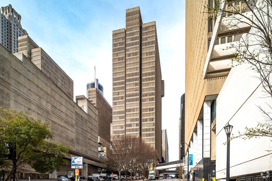 More Photos Of 233 Peachtree St NE, Atlanta Unknown For Lease